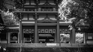 近江神宮 - 楼門