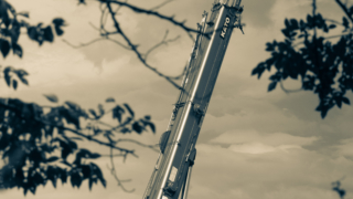 メタリックな重機