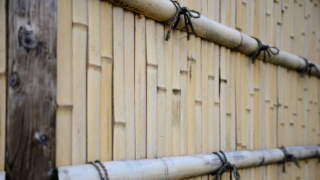 日本庭園の竹塀